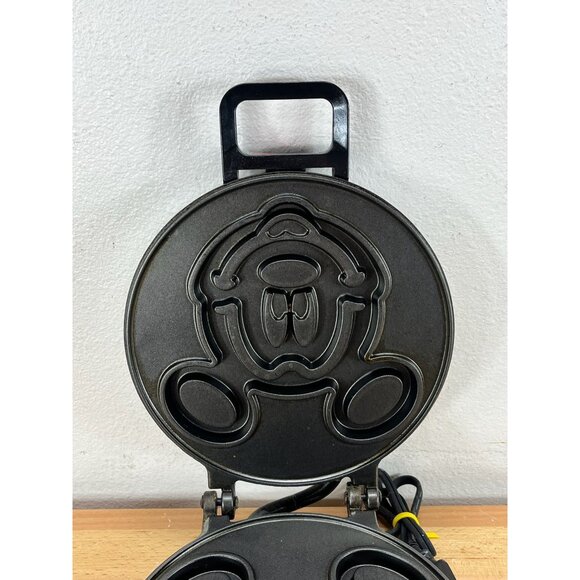 VTG Vitantonio Mickey Mouse Waffle Iron Mickey’s Waffler #950 - Tested - Picture 6 of 10